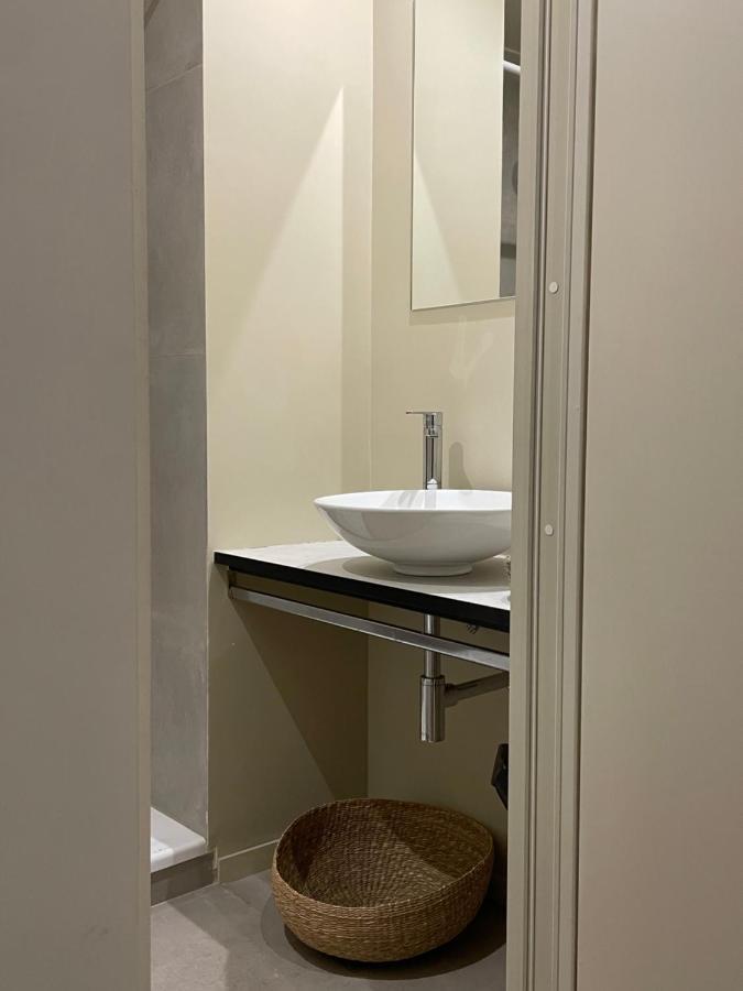 Rome Center, Luxury & History In Via Monserrato מראה חיצוני תמונה