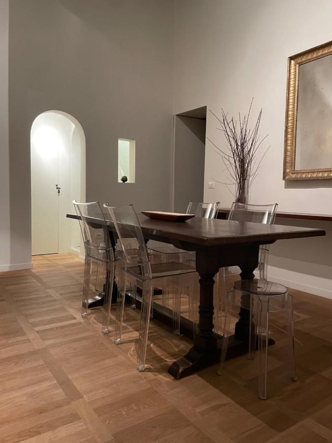 Rome Center, Luxury & History In Via Monserrato מראה חיצוני תמונה