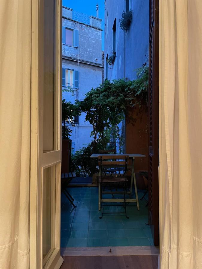 Rome Center, Luxury & History In Via Monserrato מראה חיצוני תמונה