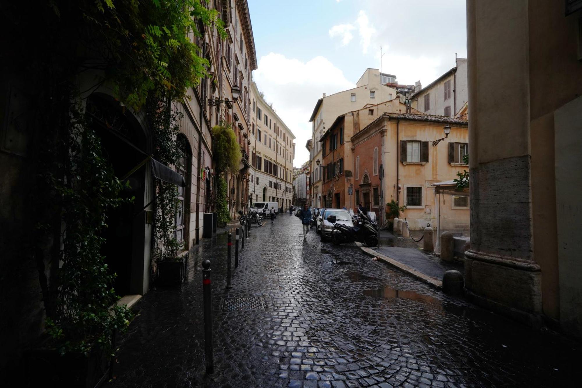 Rome Center, Luxury & History In Via Monserrato מראה חיצוני תמונה